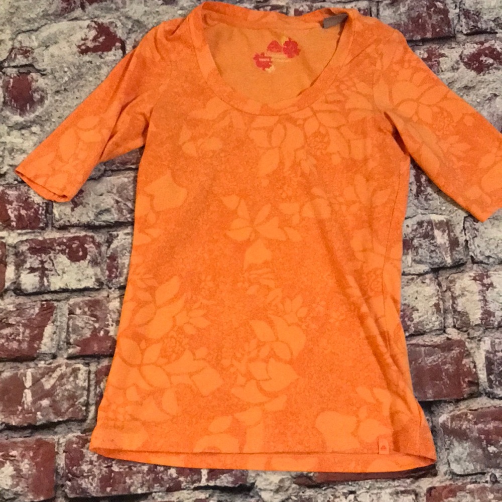 Womens Nike ACG dri-fit, size small.